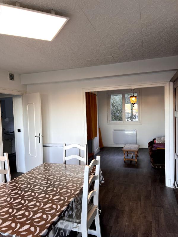 LOURDES Bel appartement  T'4 Lourdes vue imprenable sur Pyrénées 5