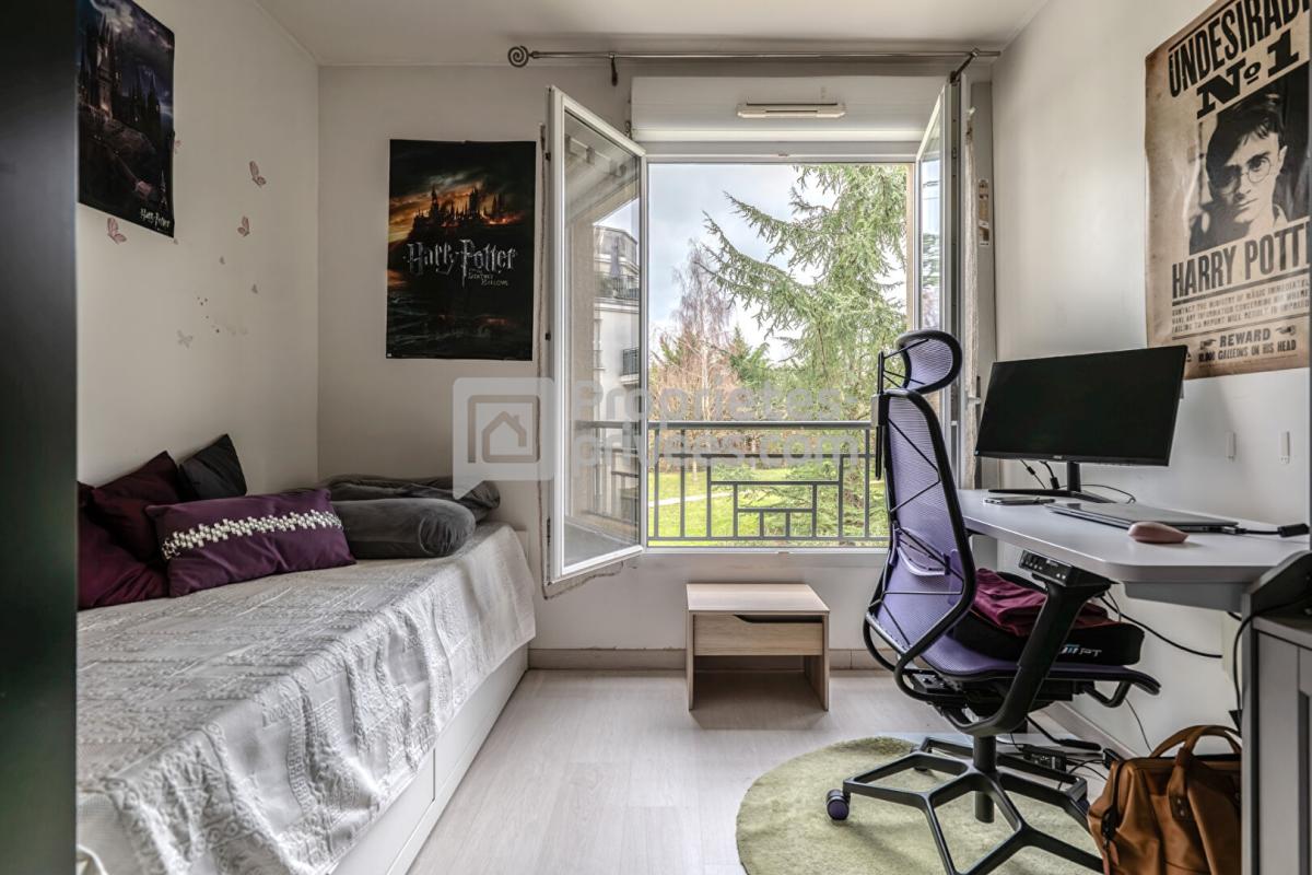 MONTEVRAIN Appartement 3 pièces récent avec balcon et parking,. Quartier résidentiel de Montévrain proche des commodités 10