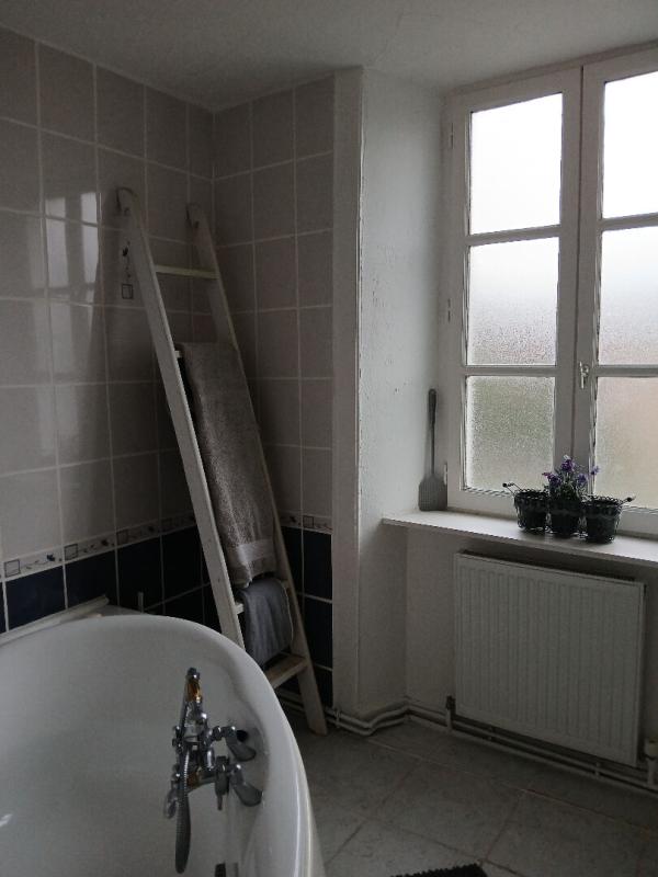 ORADOUR-SUR-VAYRES Trés belle maison en pierres et grange attenante 11