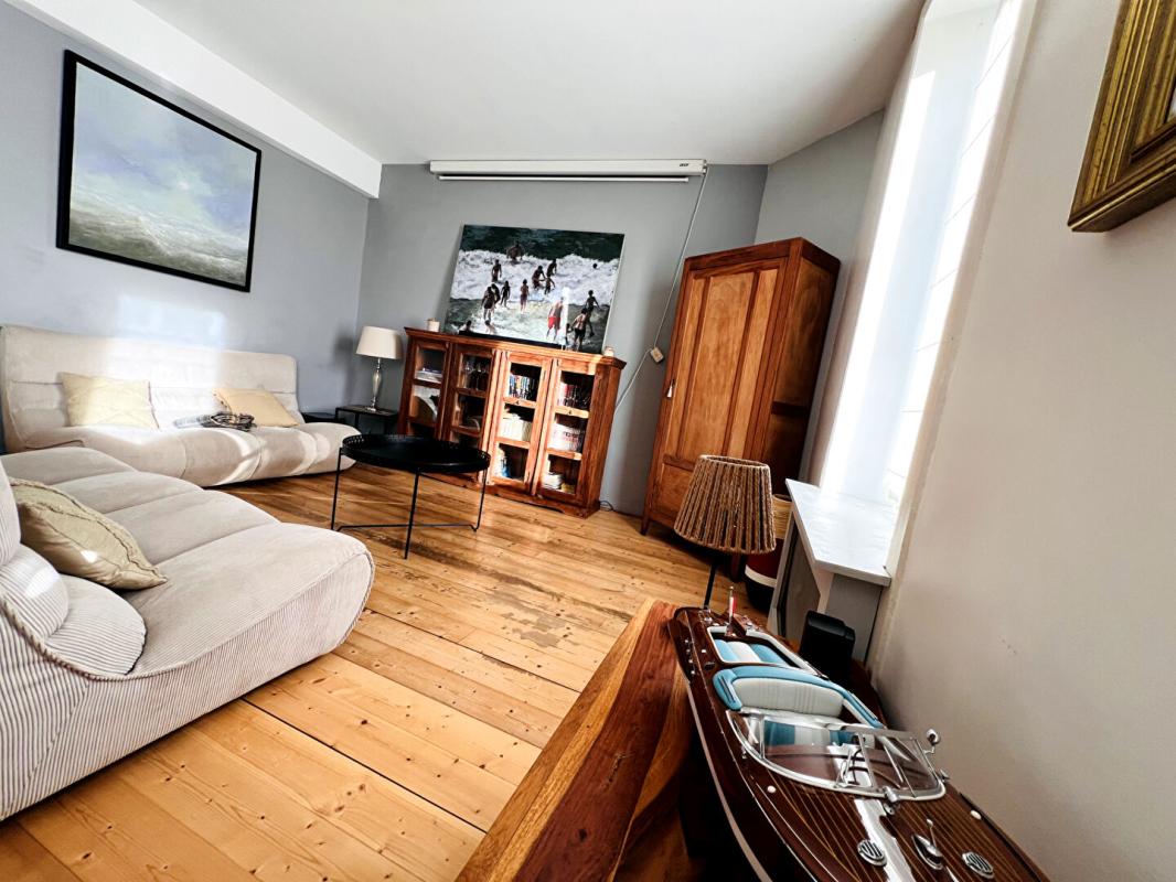 VANNES Maison fort potentiel -Port Vannes- 8 pièces- 175 m2-Jardin 5