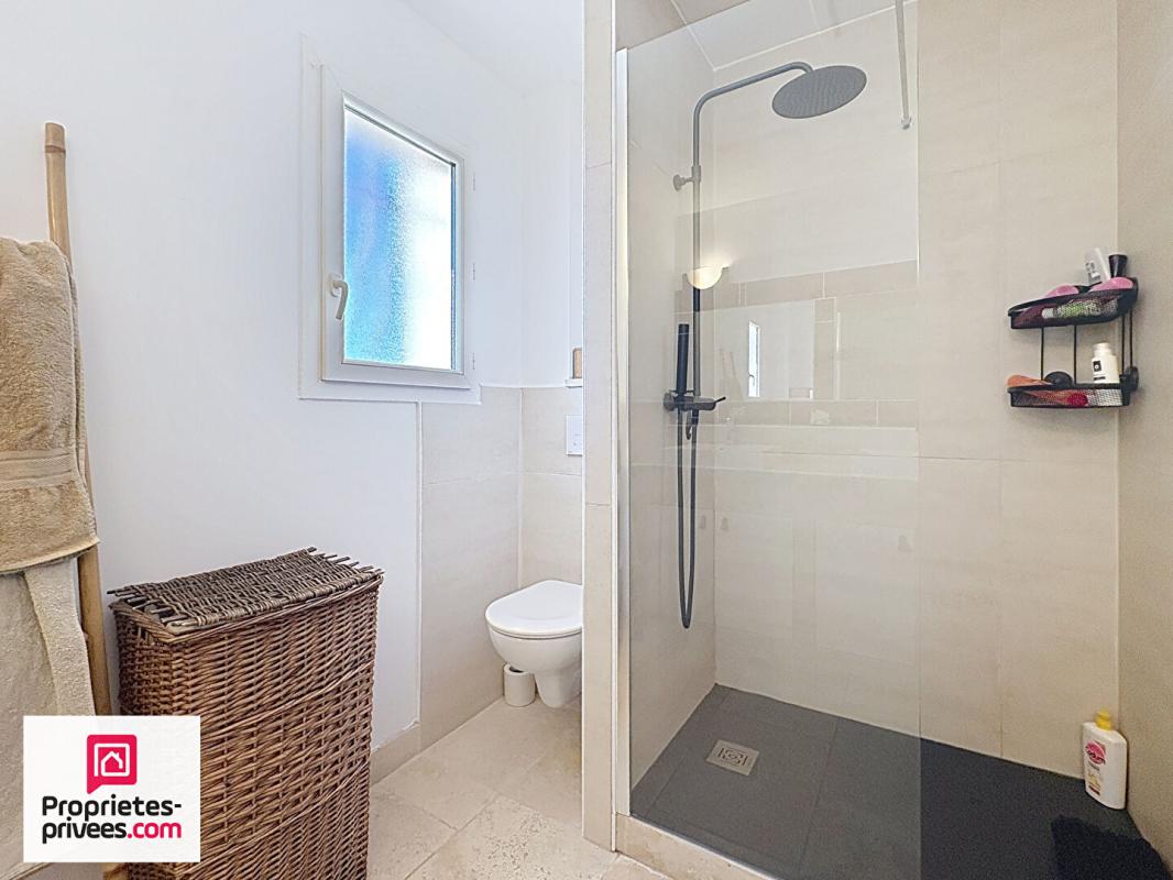 RIANS VILLA T5 AVEC PISCINE ET GARAGES 11