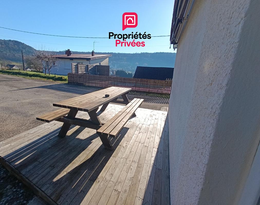 RUREY Rare Secteur Epeugney- Maison de plain-pied avec piscine, grandes dépendances et abri caravane 16