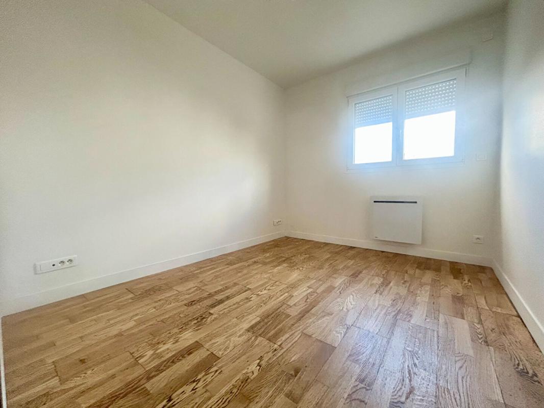 FONTENAY-SOUS-BOIS Fontenay 7 pièces 105 m2 Quartier Hôtel de Ville / Village 11