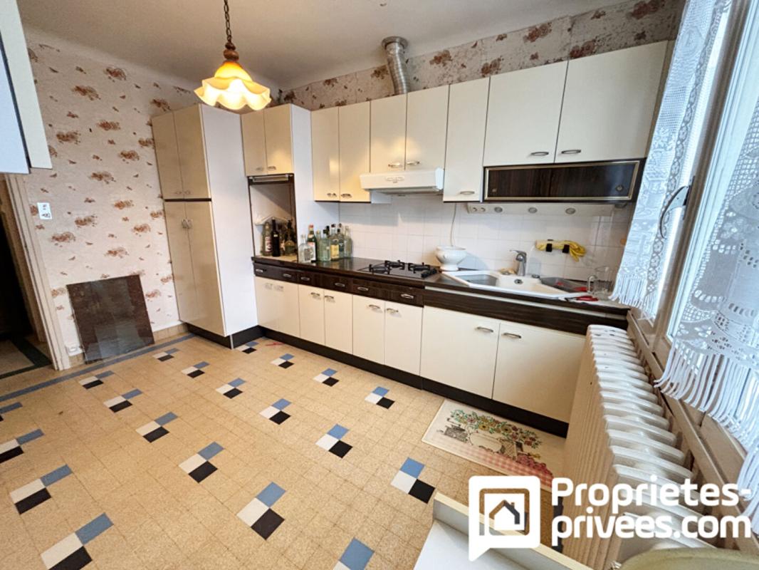 VIERZON Maison Vierzon 3 pièce(s) 6