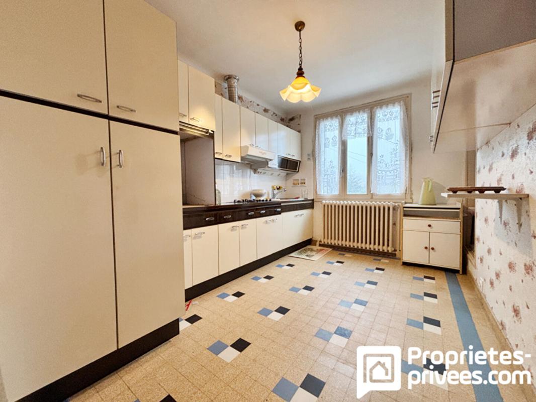 VIERZON Maison Vierzon 3 pièce(s) 7