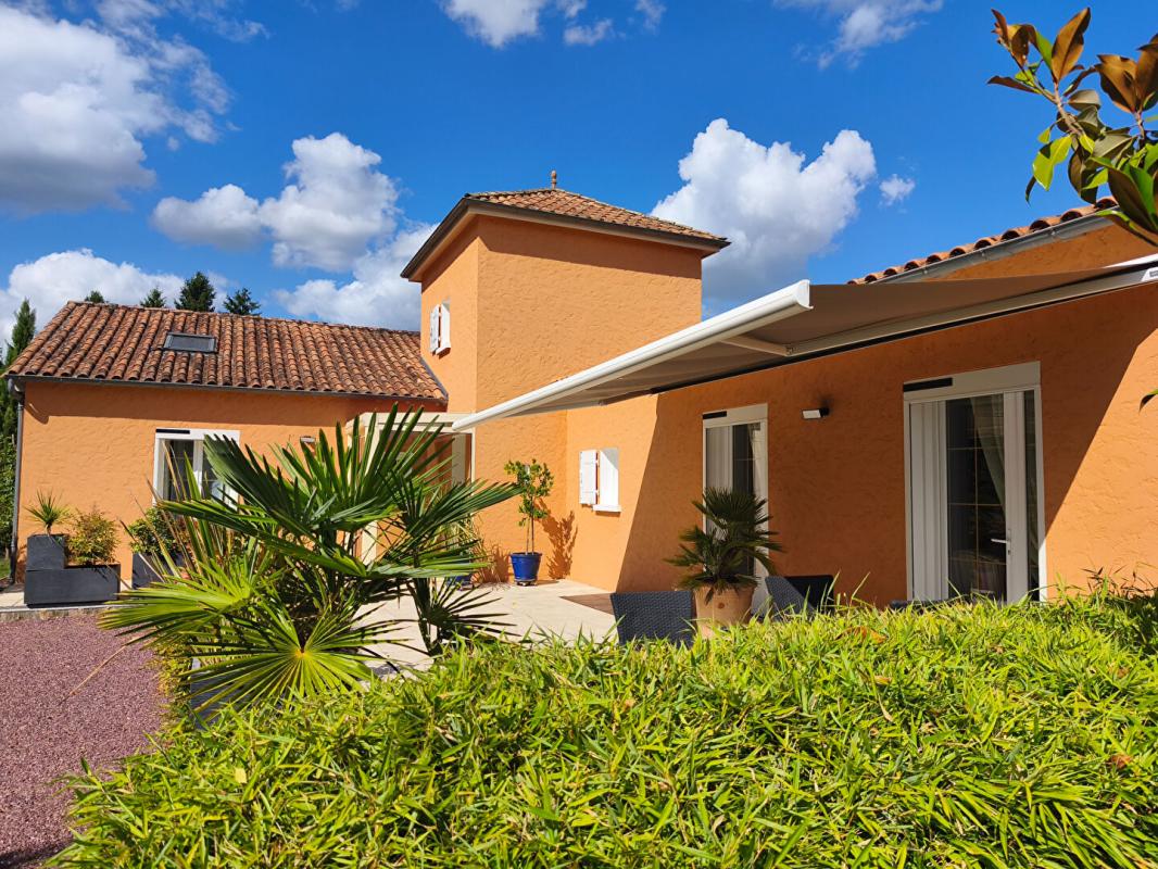 SARLIAC-SUR-L'ISLE Confortable maison contemporaine au calme, 4 chambres, séjour double avec cheminée, beau parc paysagé 3