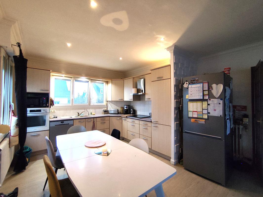 PLOUFRAGAN PLOUFRAGAN : Grande maison idéalement située 4