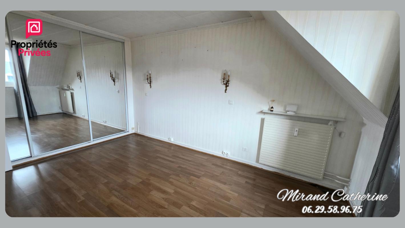 TROYES Appartement  centre ville 86 m² - 5 pièces 10