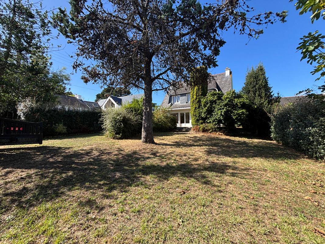 ARZON Bilgroix! Propriété à rénover avec jardin arboré 15