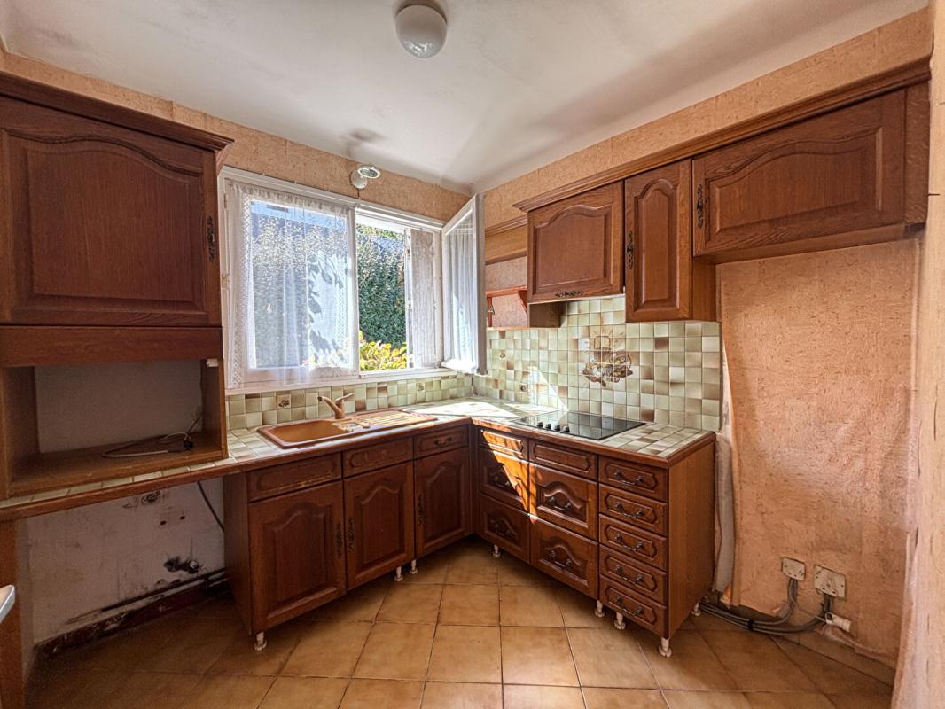 ARZON Bilgroix! Propriété à rénover avec jardin arboré 9