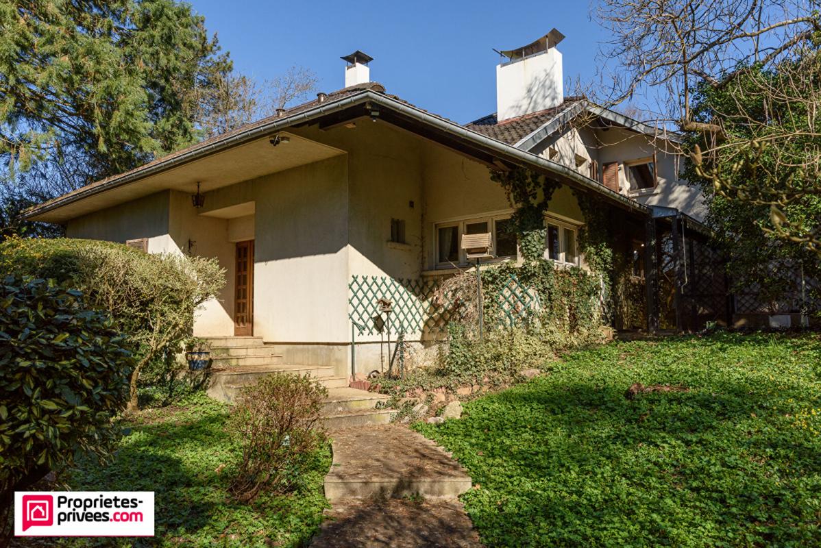 SCY-CHAZELLES Maison Scy-Chazelles 10 pièces 1