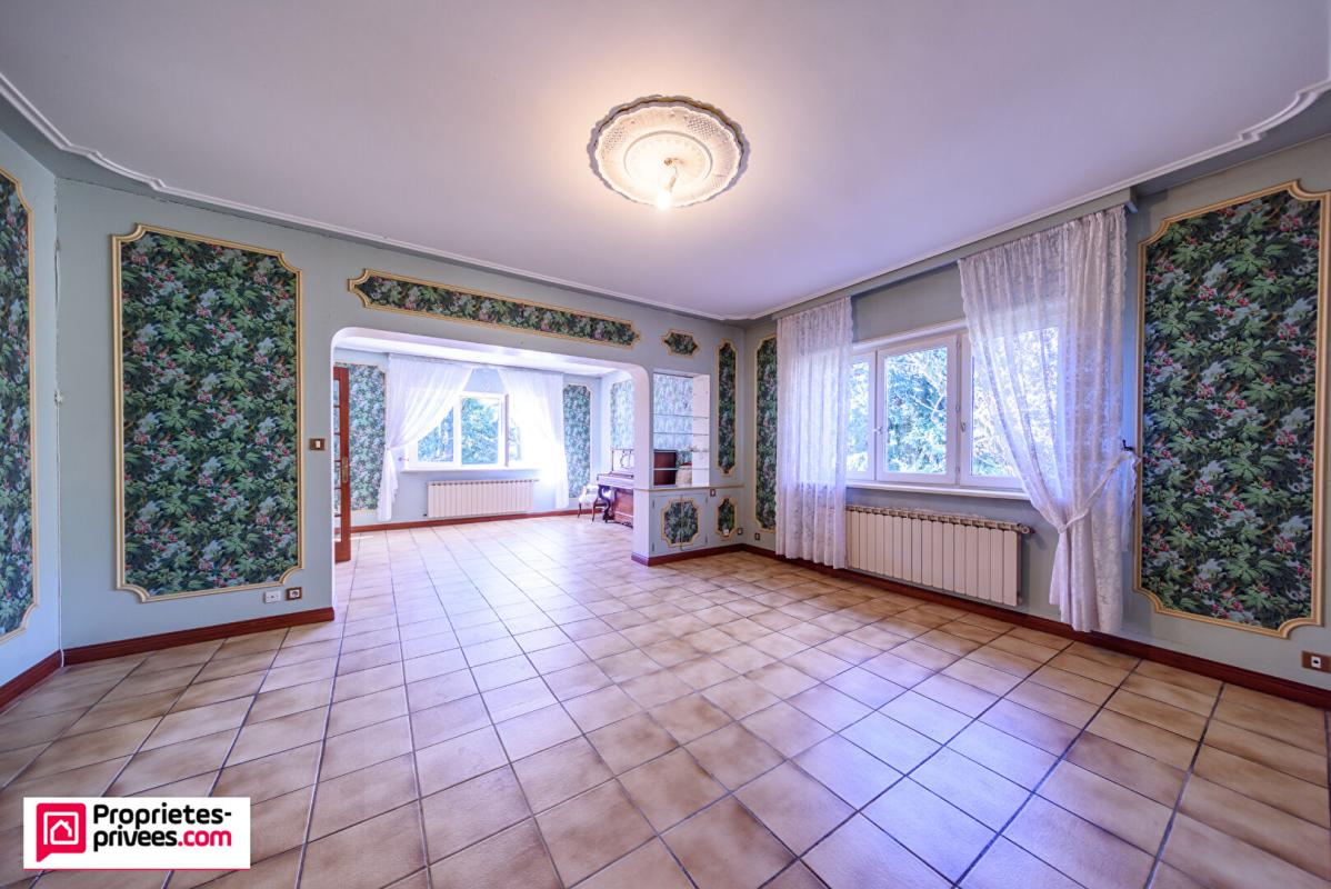 SCY-CHAZELLES Maison Scy-Chazelles 10 pièces 6