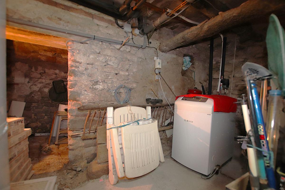 OCTON Maison de village pittoresque sur la colline de type 5 sur 105 m2 17