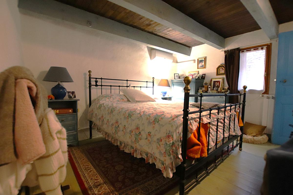 OCTON Maison de village pittoresque sur la colline de type 5 sur 105 m2 8