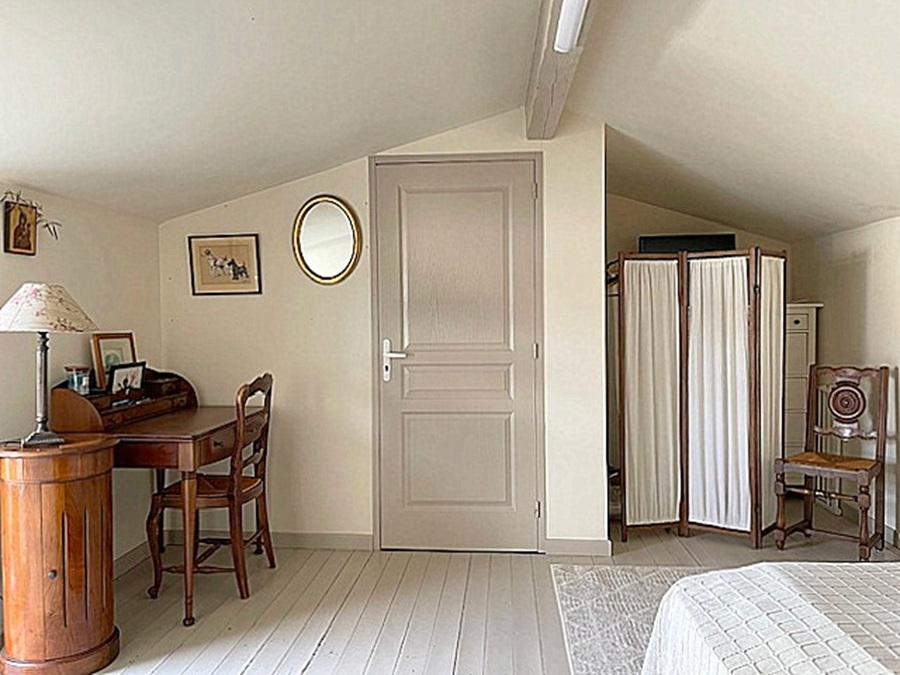 BENON Charentaise d'exception - 260 m² de charme, volumes et caractère 13