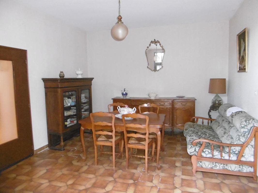 LANGON Maison  7 pièces 190 m2 4