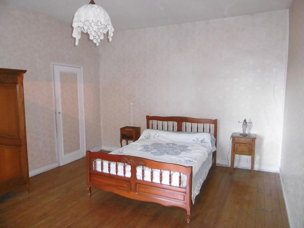 LANGON Maison  7 pièces 190 m2 5