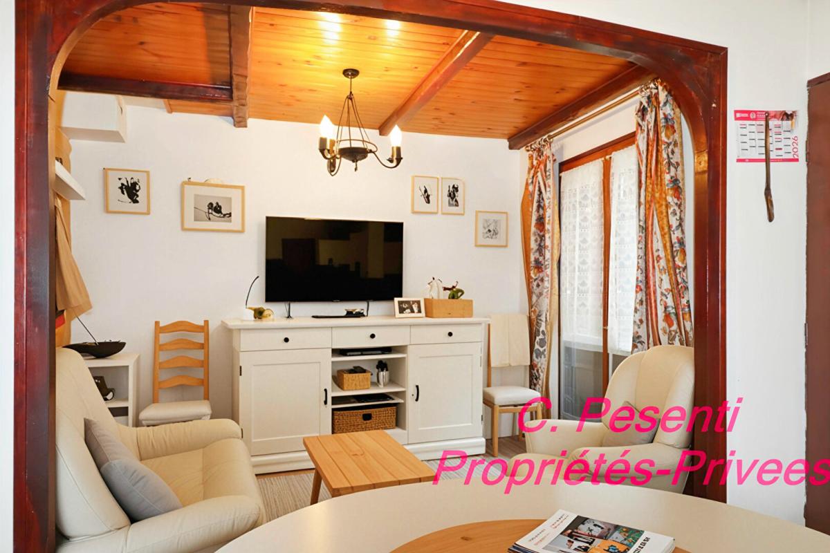 SAINT-THIBAULT-DES-VIGNES Maison Saint Thibault Des Vignes 3 pièce(s) 57 m2 sur s/Sol total 5