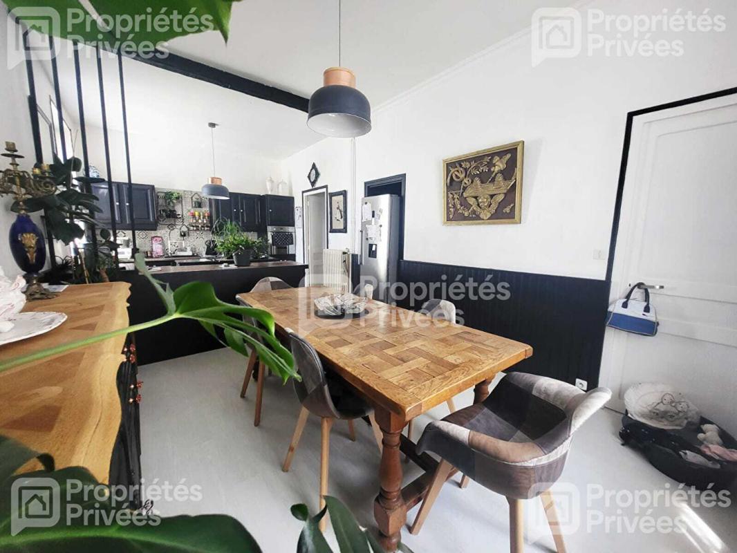 ENGENVILLE Maison Engenville 8 pièce(s) 175 m2 3