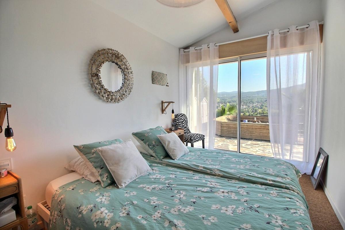 LE BEAUSSET Maison Le Beausset 5 pièce(s) 105 m2 10