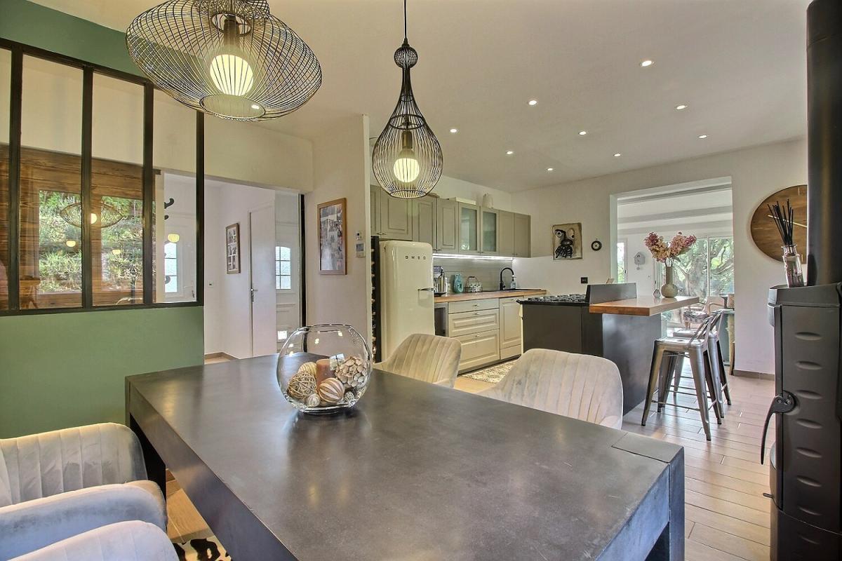 LE BEAUSSET Maison Le Beausset 5 pièce(s) 105 m2 6