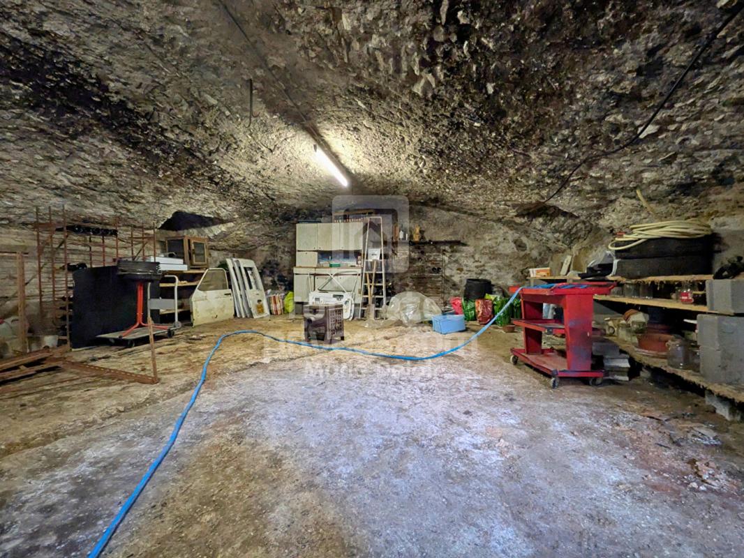 SAINT-ANDELAIN Maison Saint Andelain 5 pièce(s) 110,45 m2 16