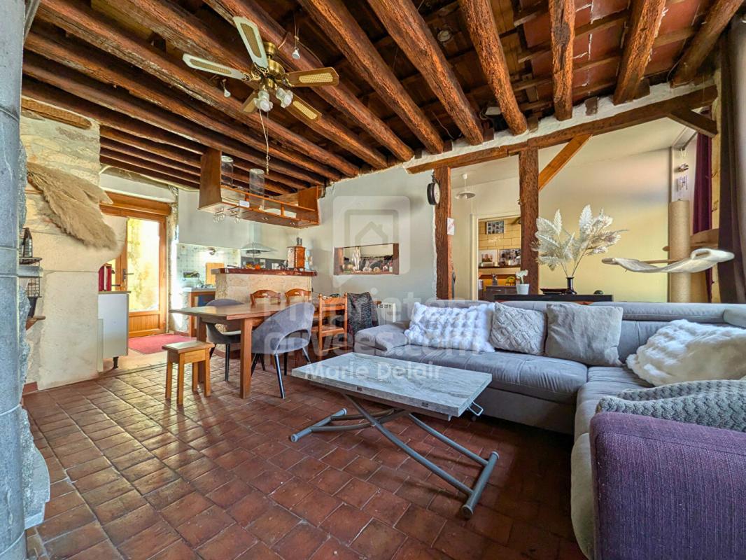 SAINT-ANDELAIN Maison Saint Andelain 5 pièce(s) 110,45 m2 2