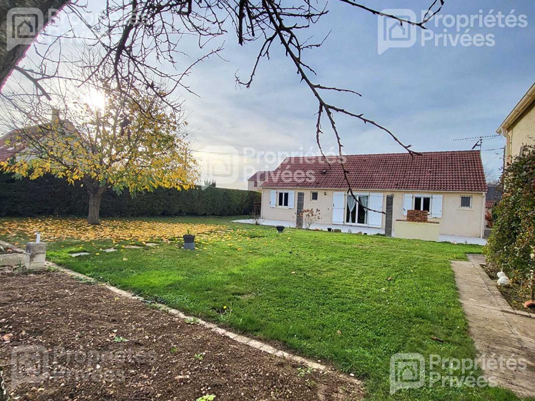 INTVILLE-LA-GUETARD Maison Intville La Guetard 5 pièce(s) 113 m2 12
