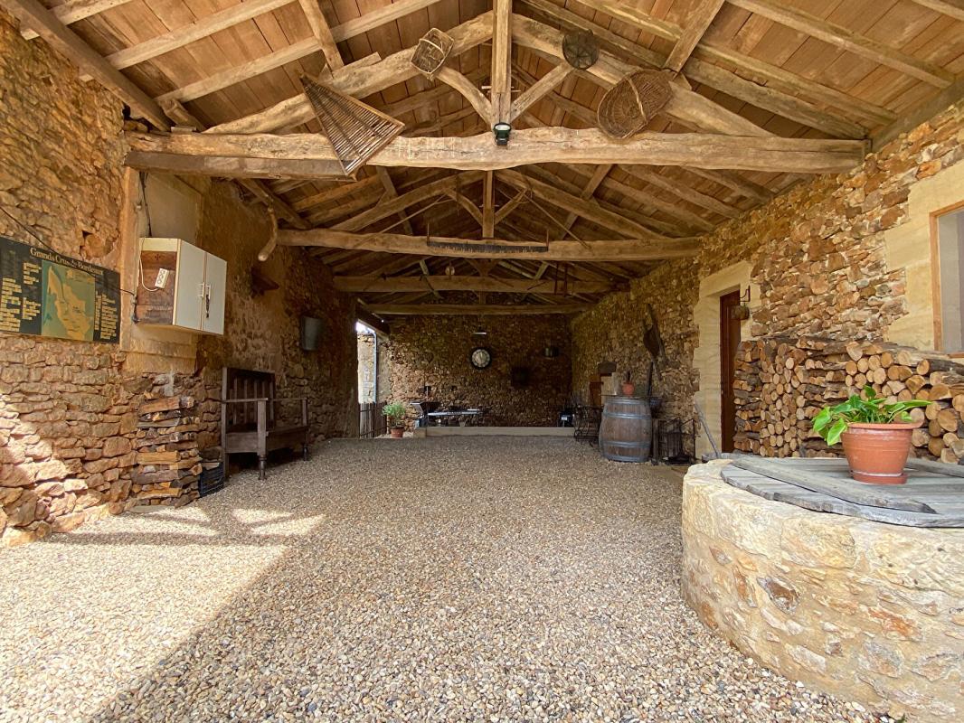 SAINT-AVIT-RIVIERE Ensemble périgourdin authentique avec deux gîtes, piscine et 5,3 hectares 10