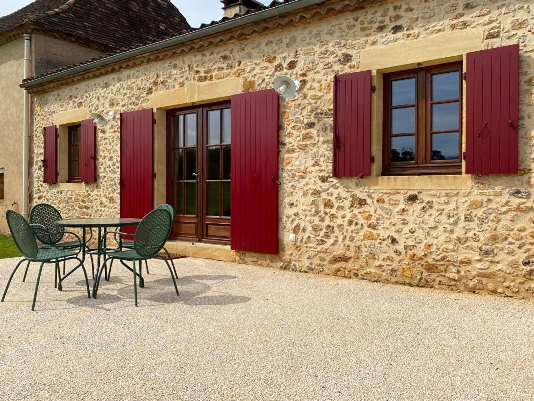 SAINT-AVIT-RIVIERE Ensemble périgourdin authentique avec deux gîtes, piscine et 5,3 hectares 17