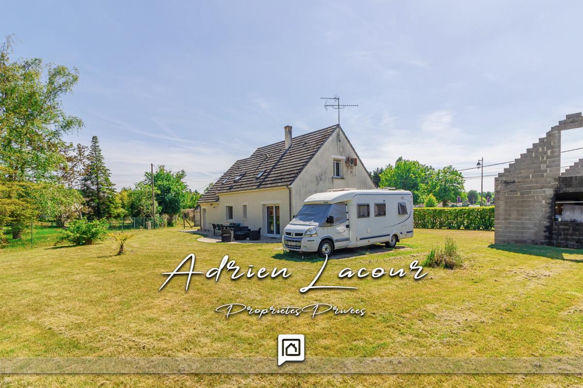 PRUNIERS-EN-SOLOGNE Maison Pruniers En Sologne 7 pièce(s) 107 m2 14