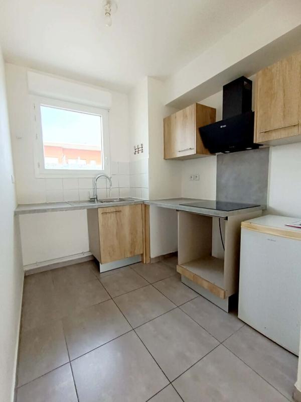 ISTRES Appartement Istres 3 pièce(s) 60 m2 + Terrasse ET 2 parkings 9