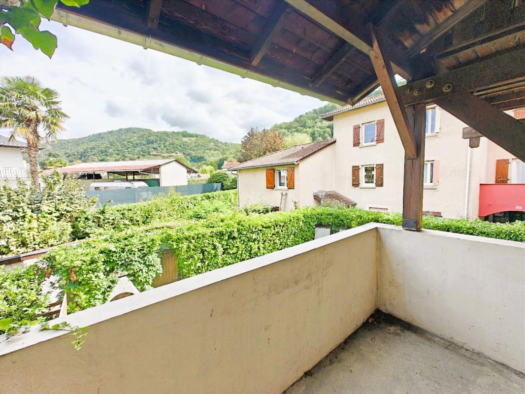 GIERES Appartement : 3 ou 4 chambres T5 à Gières (38) garage possible. Colocation, grande famille 6