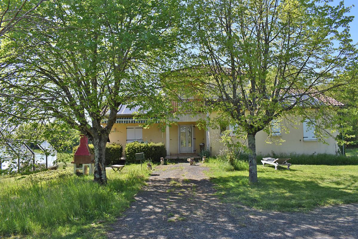 SAINT-GENIES Maison Saint Geniès 7 pièce(s) 160 m2 3