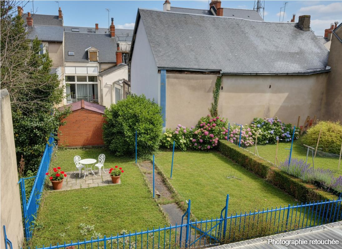 CHATEAUROUX Maison 4 pièce(s) 95 m2 Quartier Les Marins / Cité administrative Châteauroux 18