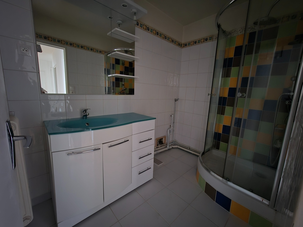 YERRES YERRES Appartement  2 pièce(s) 10