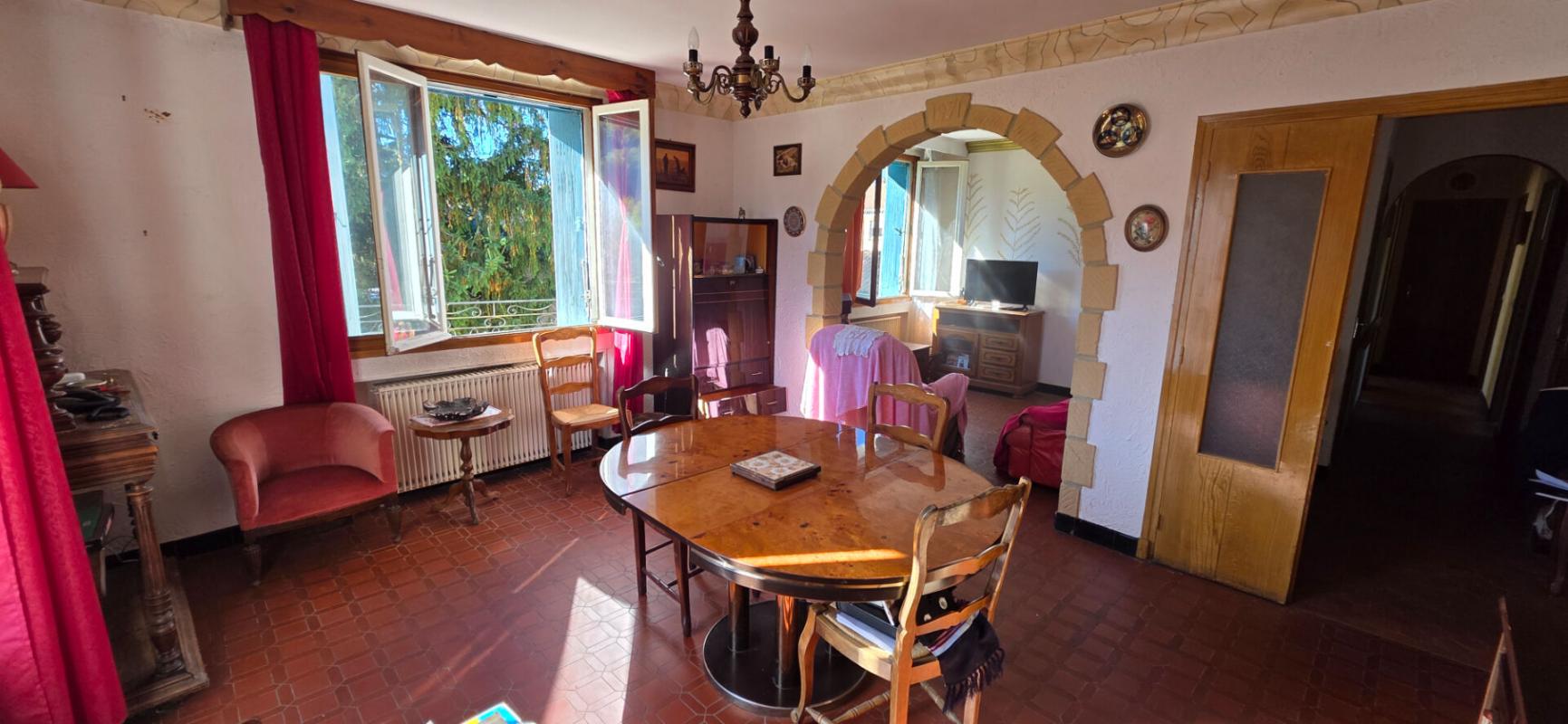 LALEVADE-D'ARDECHE Maison de 163 m2 avec appartement indépendant et Entrepôt de 90 m² 5