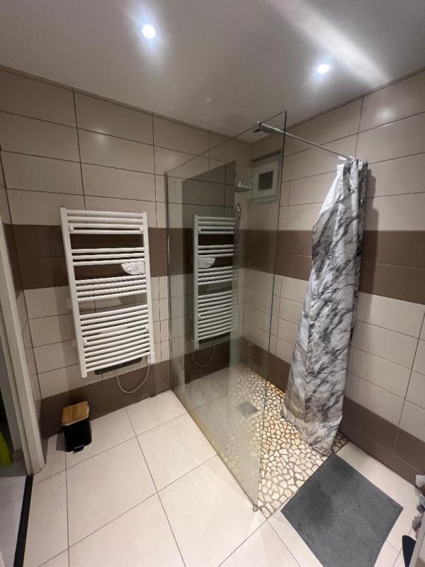 PORTES-LES-VALENCE Appartement Portes Les Valence 3 pièce(s) 67 m2 9