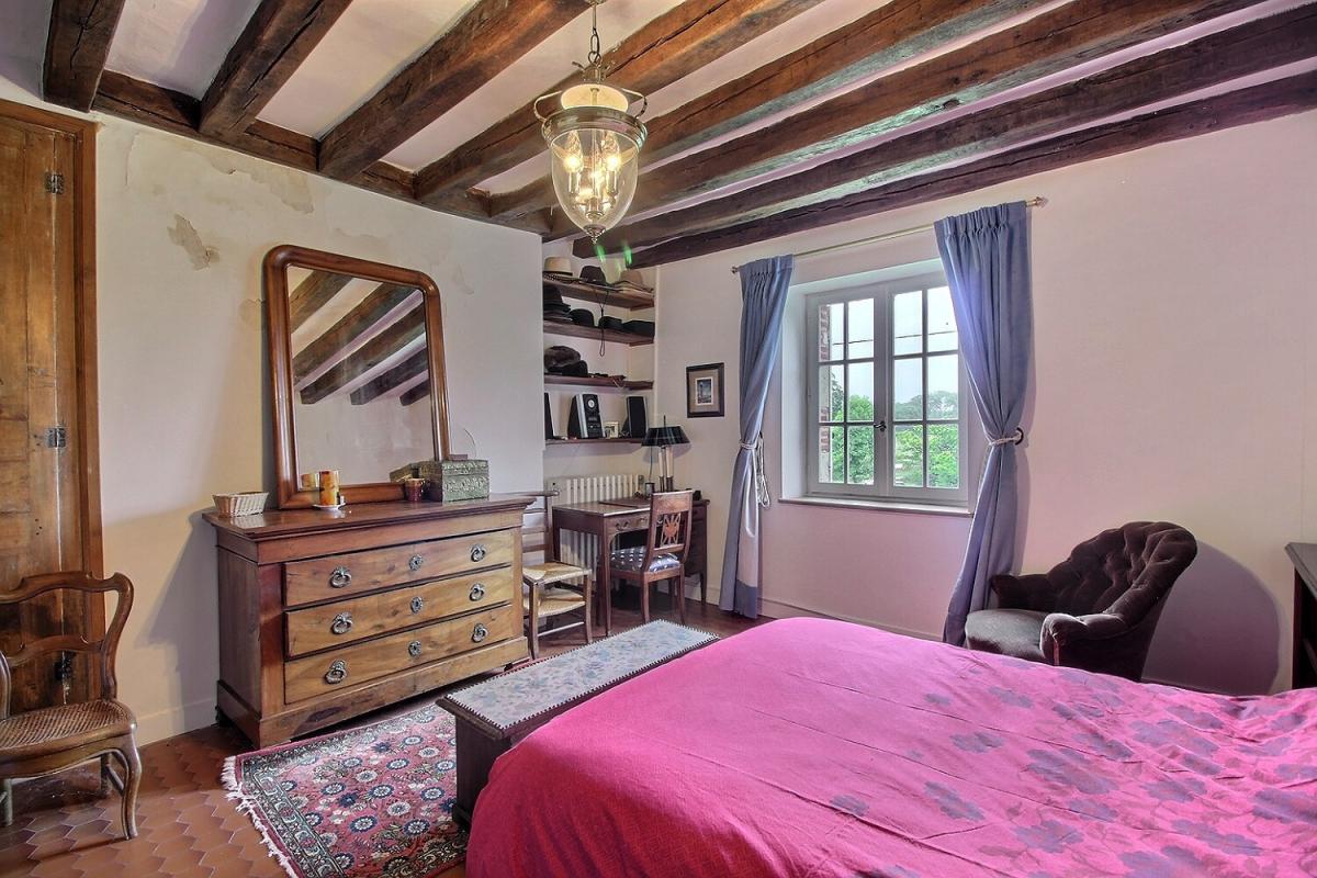 VIEILLES-MAISONS-SUR-JOUDRY Maison Vieilles Maisons Sur Joudry 11 pièce(s) 310 m2 7