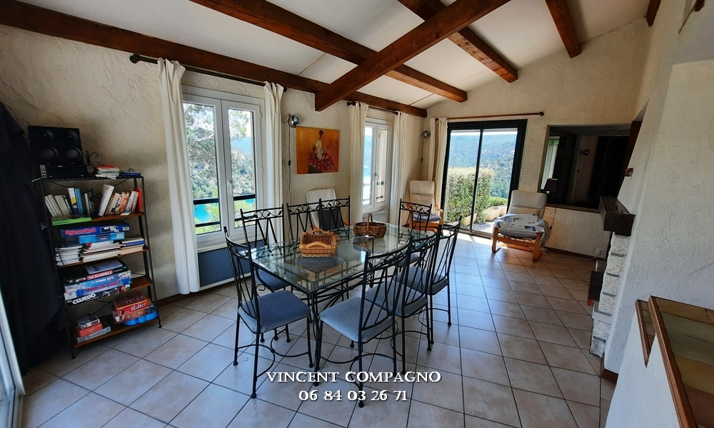 ESPARRON-DE-VERDON Villa en Provence au bord du Lac d'Esparron de Verdon 7