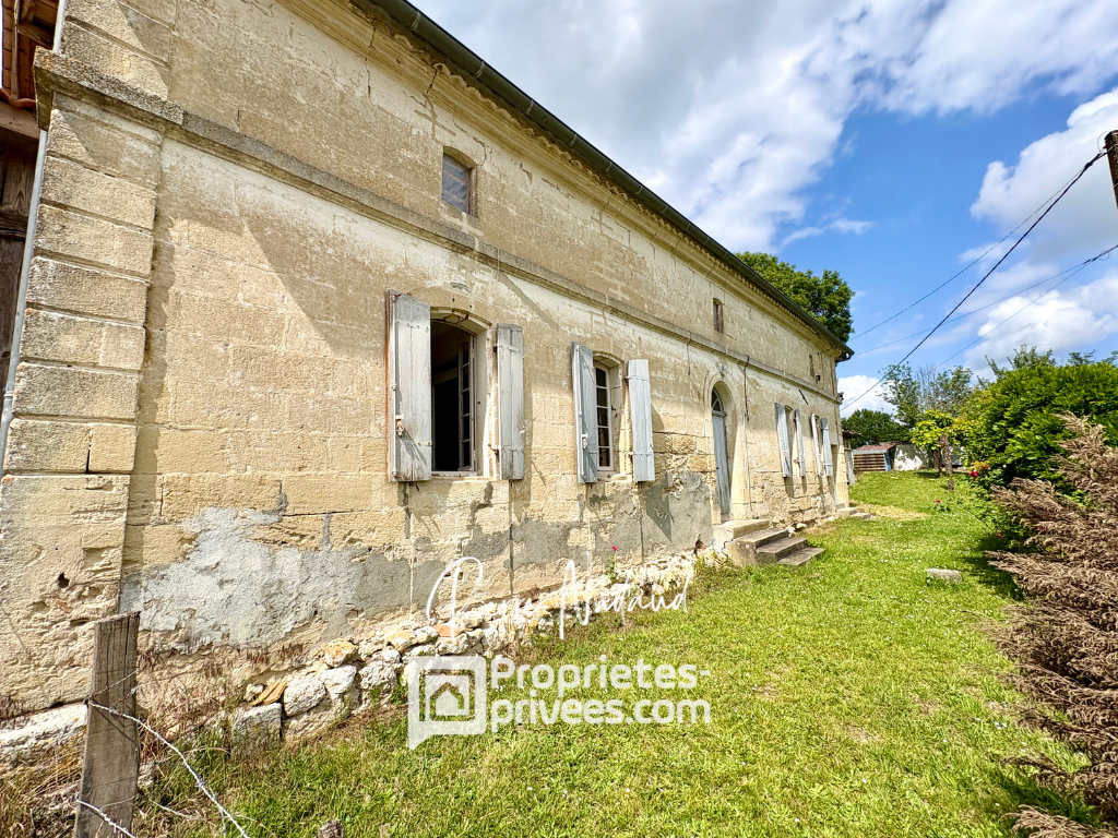 COUTRAS Maison de campagne, Bayas 3 pièces 93 m2 sur 4 hectares 10