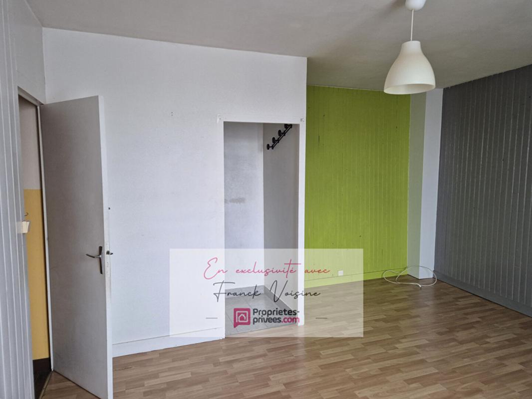 LES HERBIERS A VENDRE en Exclusivité aux Herbiers- Les Herbiers centre ville - Maison de ville de 60 m2 9