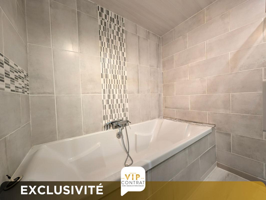 MOSNAC GARANTIE PROTEC+ 12 MOIS INCLUS - Maison 8 pièces 10