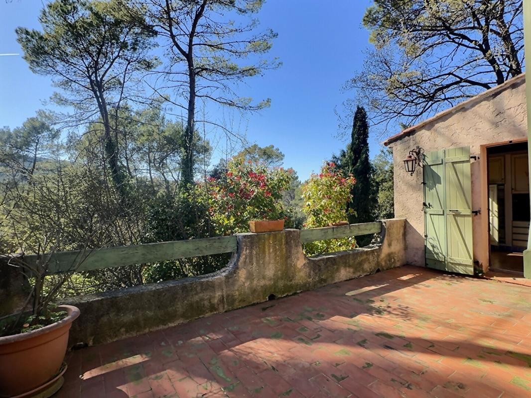 LE THORONET Maison Familiale à la campagne 7 pièces (148 m²) 10
