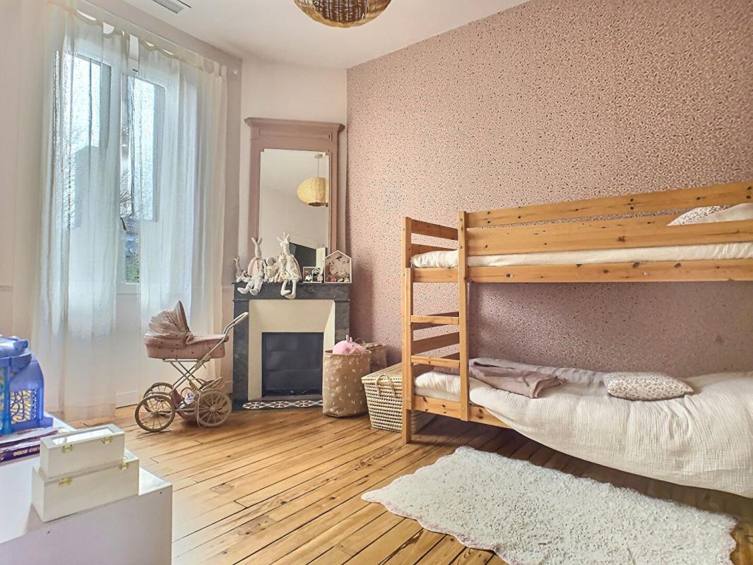 BORDEAUX Vente Maison 121m2 BORDEAUX (33800) 8