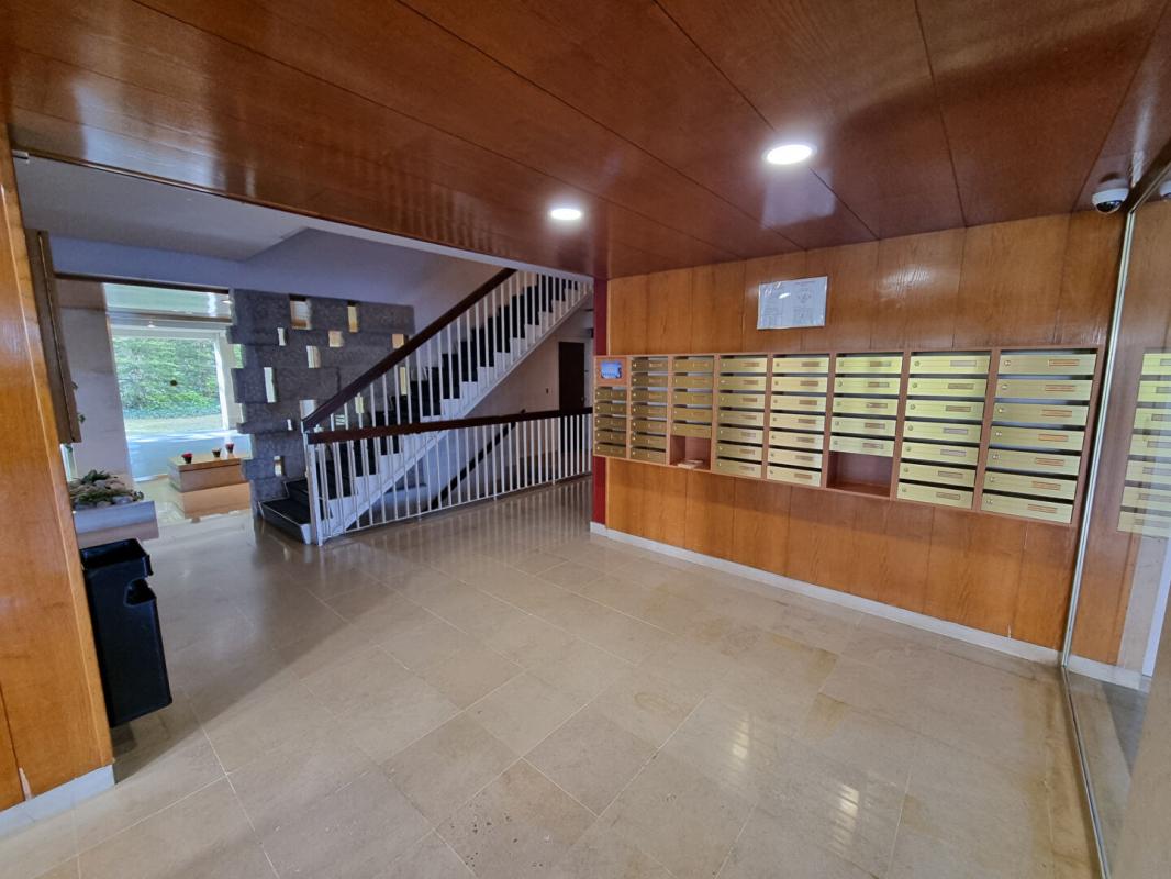 POISSY Appartement Poissy 4 pièce(s) 90 m2 15