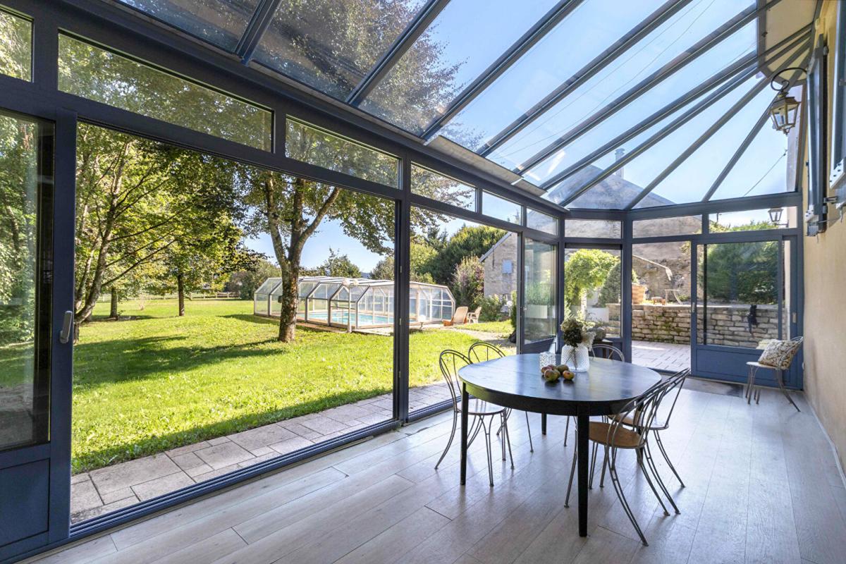 LE FIED LE FIED (39) - Propriété 10 pièce(s) - 413 m2 + 187m² de dépendances à aménager 18