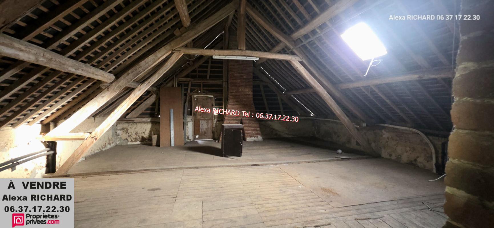 GROSSOEUVRE Maison a vendre GROSSOEUVRE  de plain pied  5 pièces 14