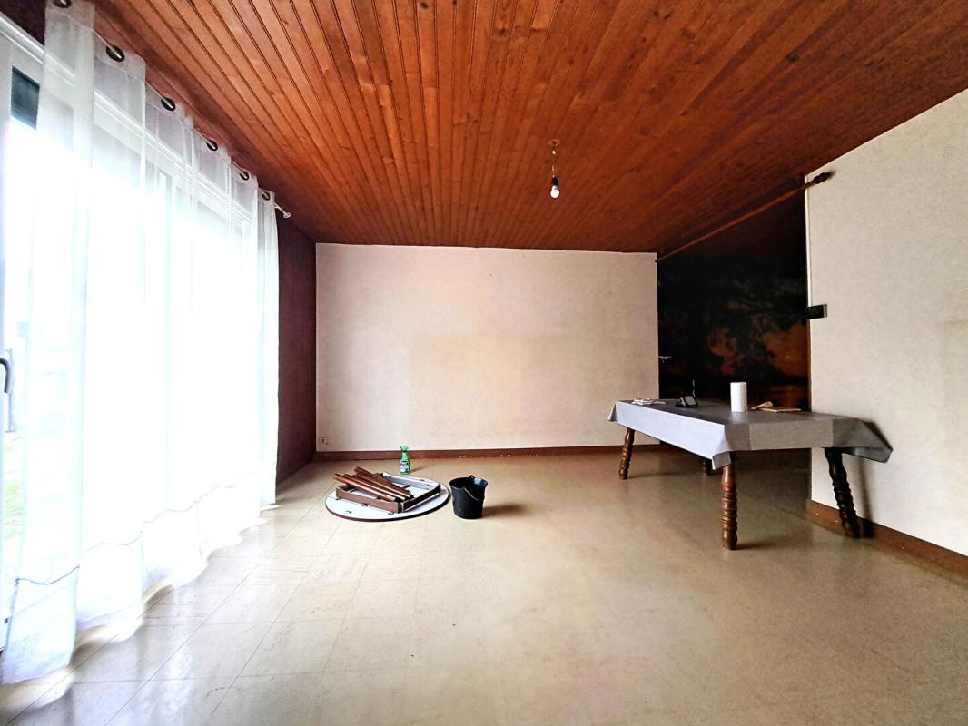 MONTIGNAC-CHARENTE Maison de plain pied 110m2 - 4 chambres à Montignac Charente 3