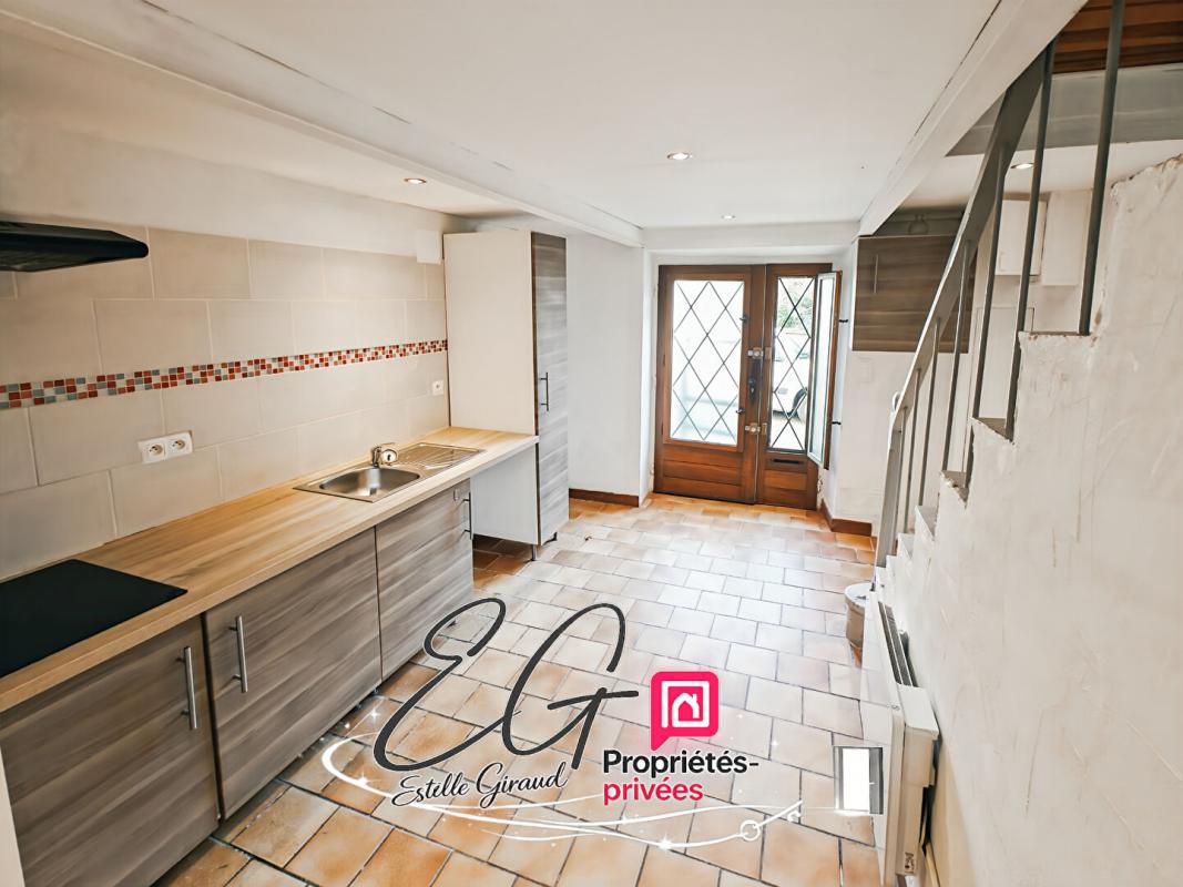 CAUNES-MINERVOIS Maison Caunes Minervois, 2 chambres, cour, terrasse 2